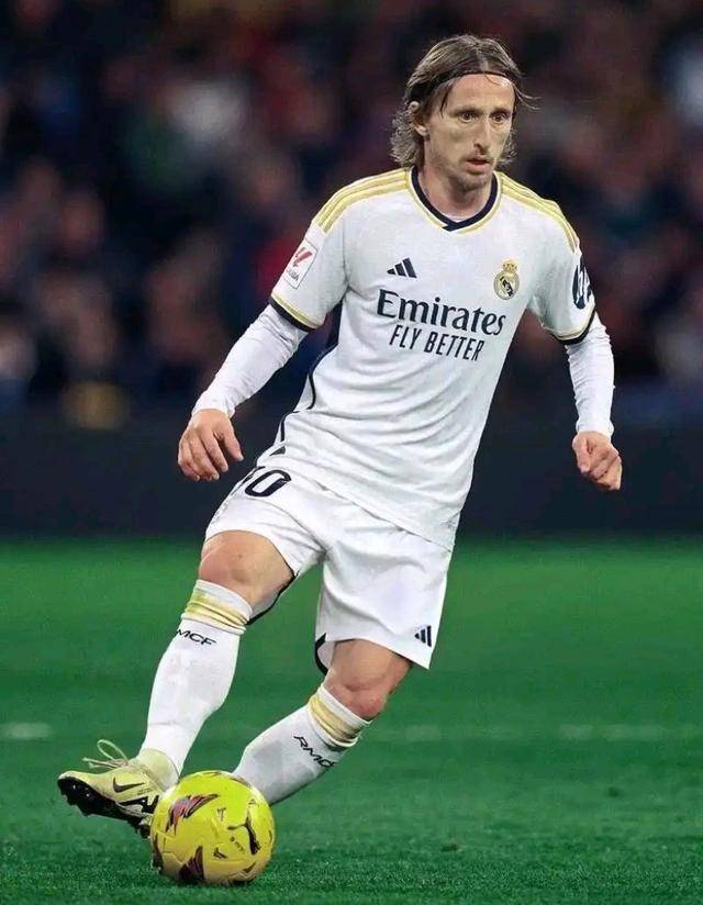 足球联赛最佳助攻球员排行榜