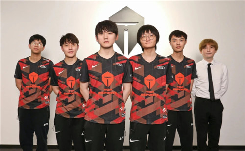 压迫式打法 压迫式打法