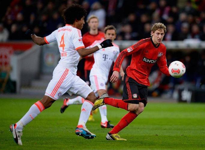 中成为焦点 中成为焦点